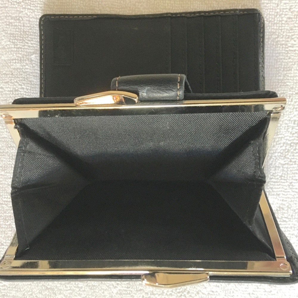 Mundi leather wallet